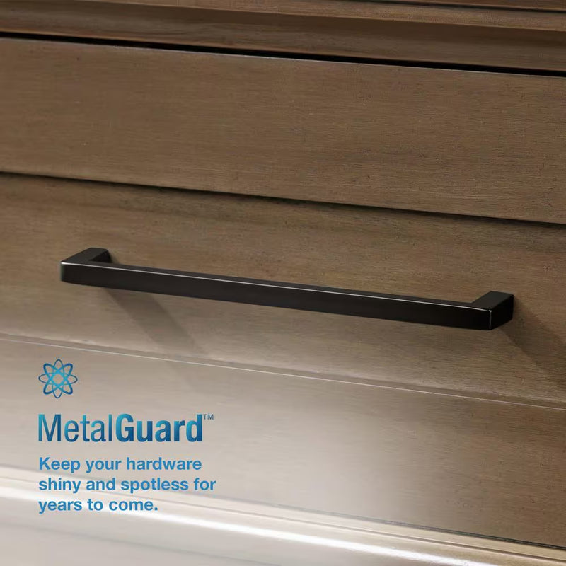 Sonoma 60 In. Dubbele Wastafel Almond Latte Badmeubel met Carrara Marmeren Bovenblad (Gemonteerd) - Puck's