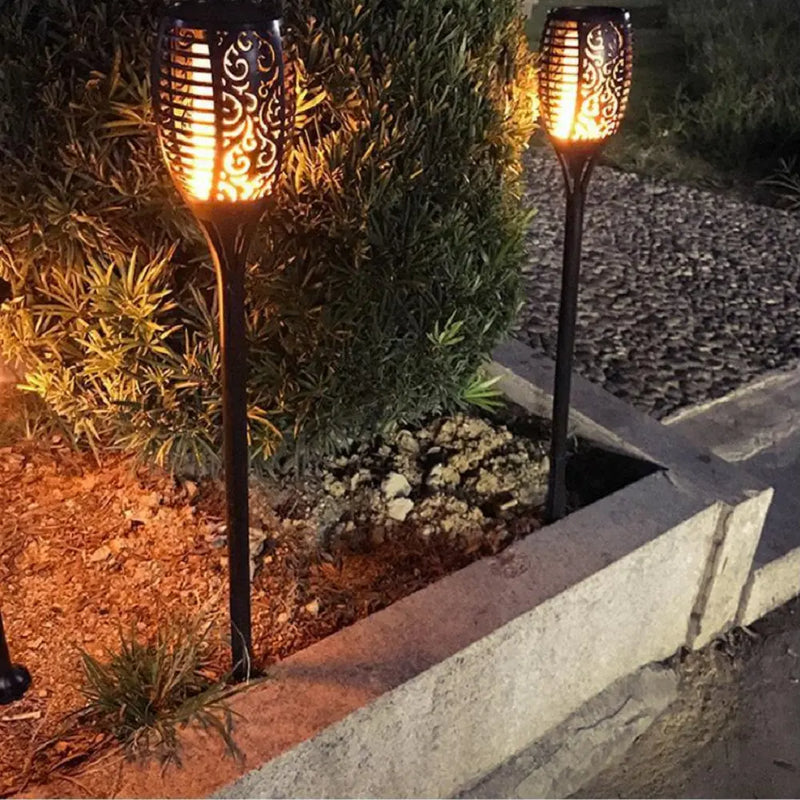33 Led Outdoor Waterproof Solar Powered Small Torch Flame Lights - Puck's