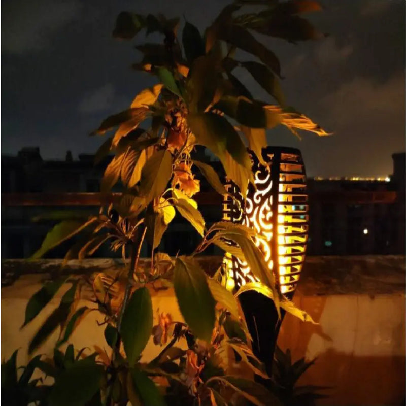 33 Led Outdoor Waterproof Solar Powered Small Torch Flame Lights - Puck's