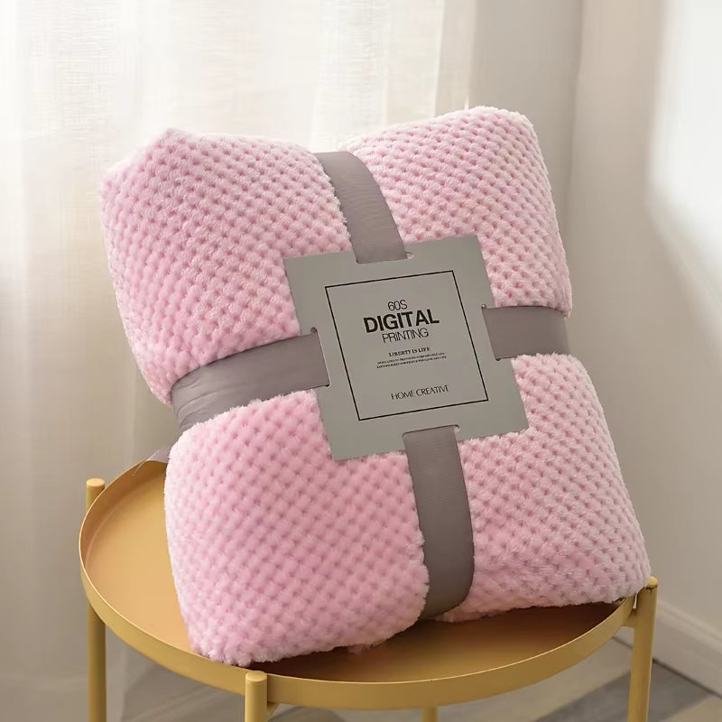 Fluffy Coral Velvet Blanket Flannel Plush Comfortable Thickened and Warm Soft Sofa Throw Blanket for Air-Conditioned Room Luxury - Puck's