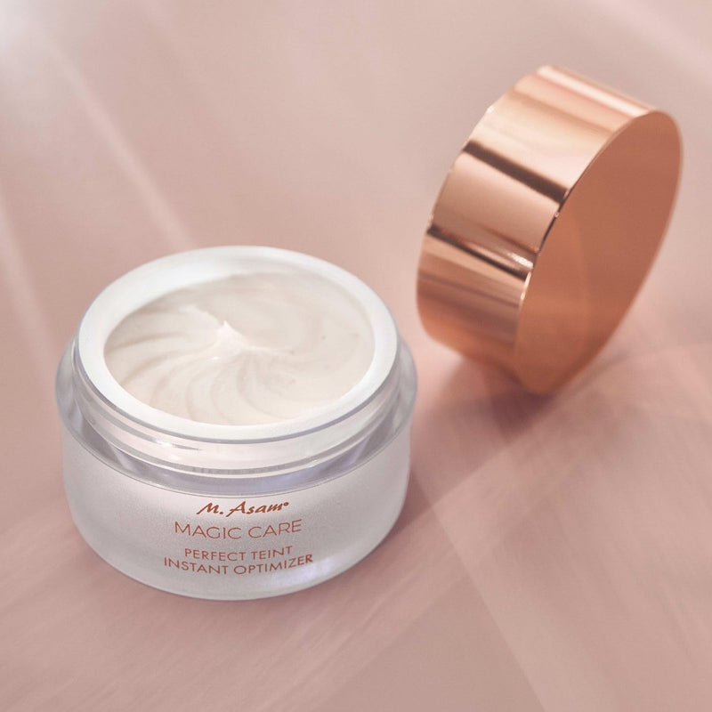 Magic Care Perfect Teint (1.01 Fl Oz) - Transparent Make Up, Skin Care Face Cream and Makeup Primer. Beauty Product That Is Known to Minimize Wrinkles & Pores, with Peptide Complex & Retinol - Puck's