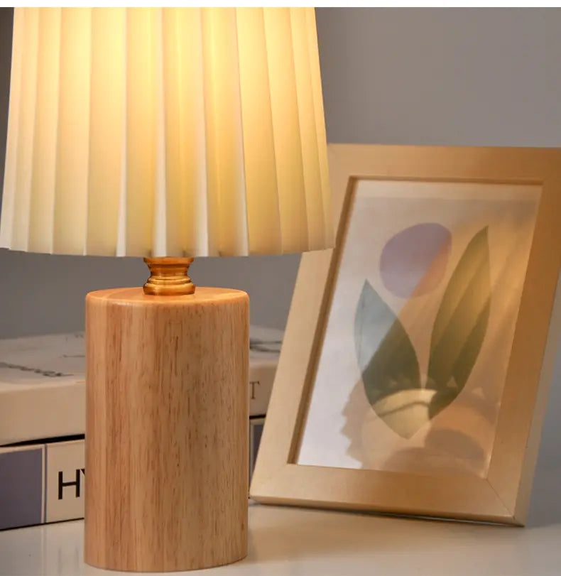 Pleated Medieval Table Lamp - Puck's