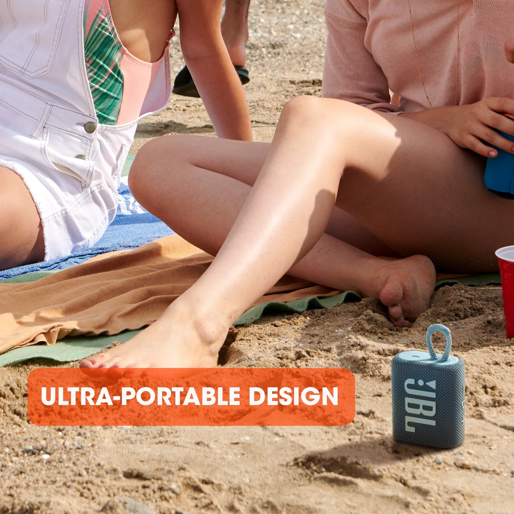 Go 3 - Portable Waterproof Speaker - Black - Puck's