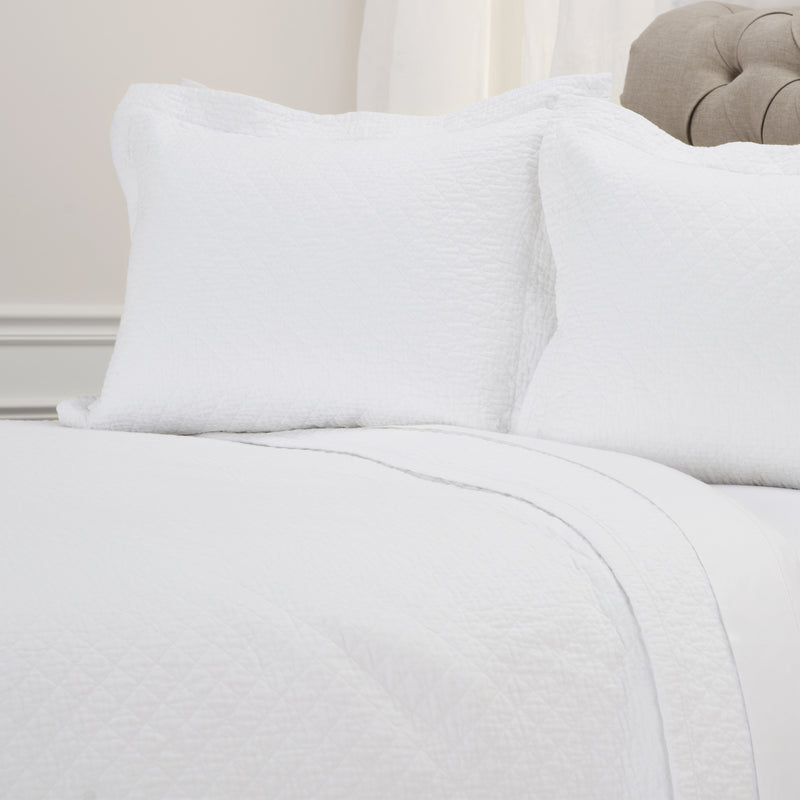 White Checkered King Quilt-3