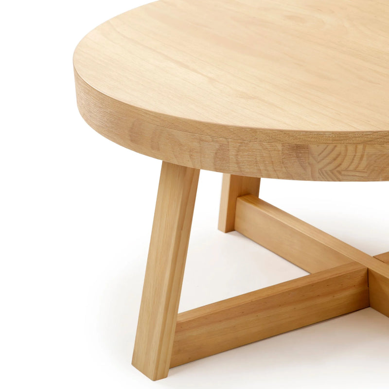 Classic Solid Wood round Coffee Table, 36" Farmhouse Table for Living Room - Puck's