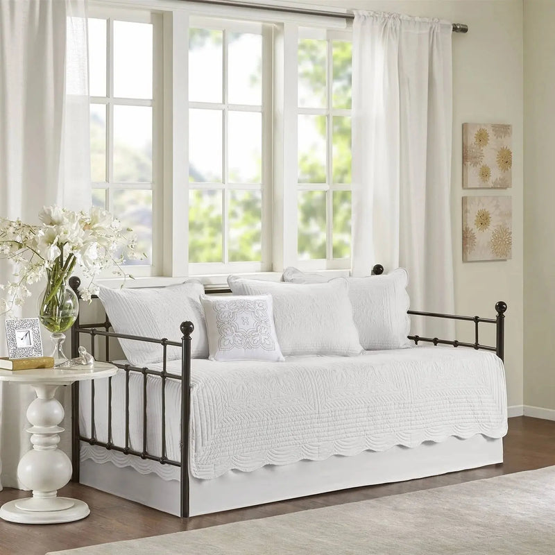6-Piece Farmhouse White Daybed Cover Bedding Set with Scalloped Edges - Puck's