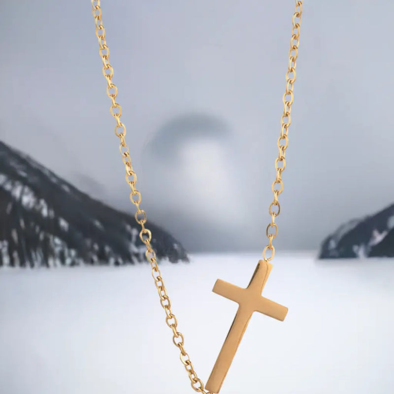 14K Gold Necklace | Gold Plated Cross Pendant Necklace - Puck's