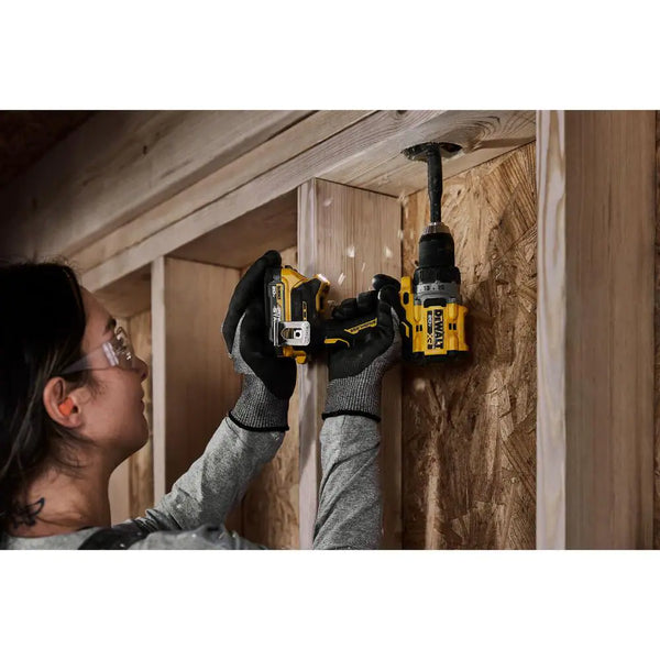 20V MAX XR Cordless Drill/Driver, ATOMIC Impact Driver 2 Tool Combo Kit, (2) 2.0Ah Batteries, Charger, and Bag - Puck's