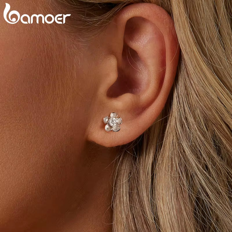 Moissanite 925 Sterling Silver Stud Earrings, Brilliant Sakura Shape VVS1 Clarity Lab Created Diamond Earrings - Puck's