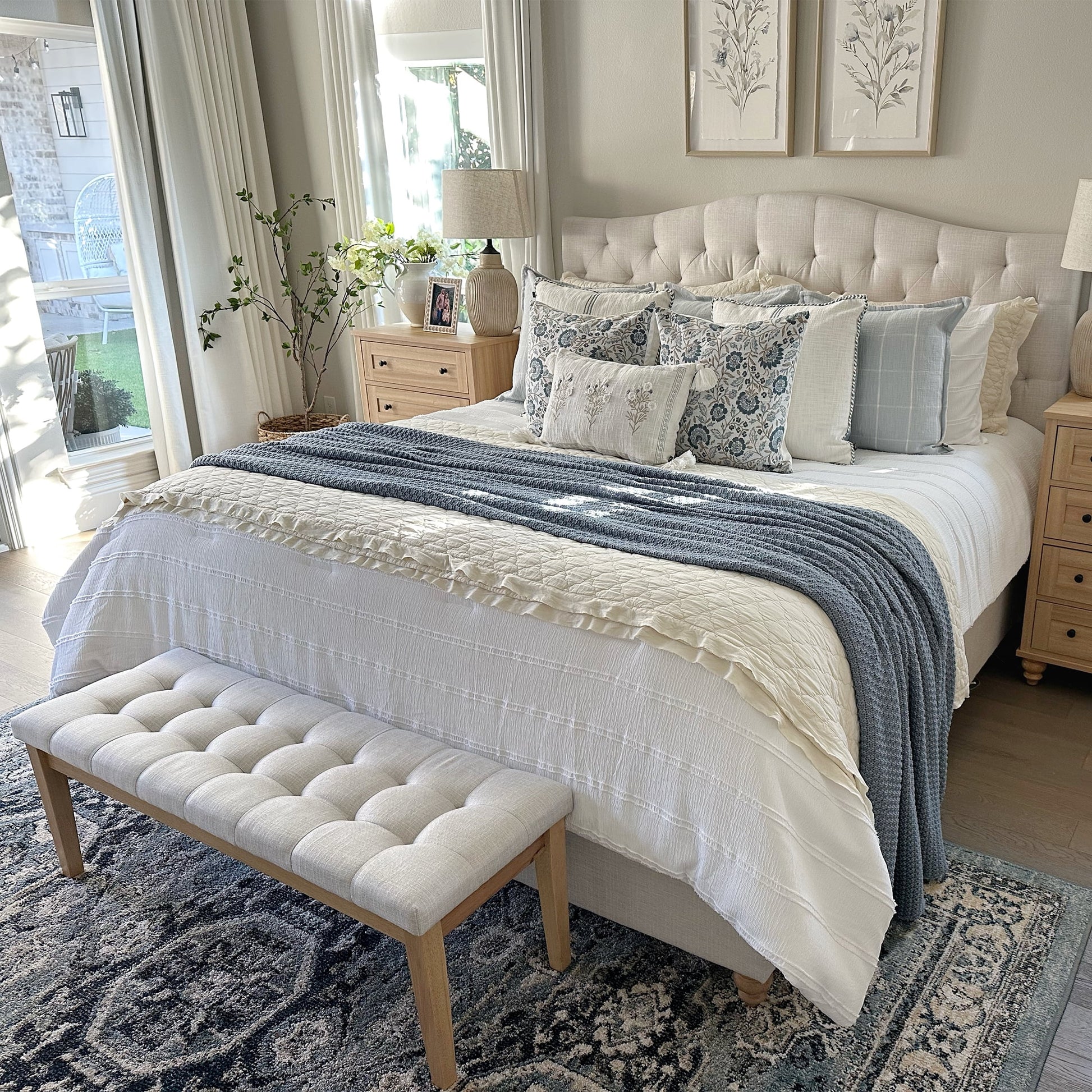 Evelyn 2-Piece Bright White Seersucker Comforter Set, Twin/Twin XL