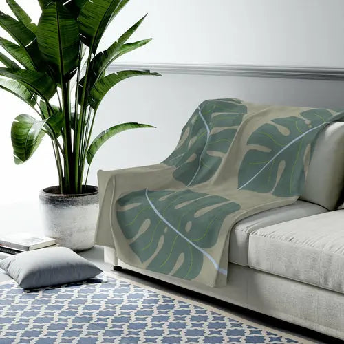 Abstract Leaves Green Plush Blanket Throw - Puck's