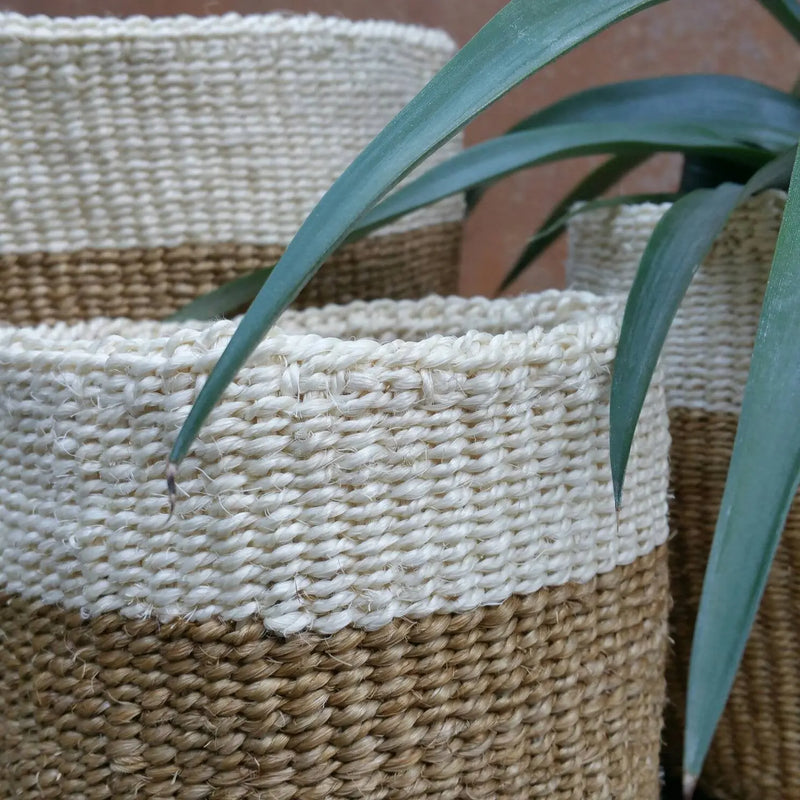 African planting basket, Handwoven African basket - Puck's