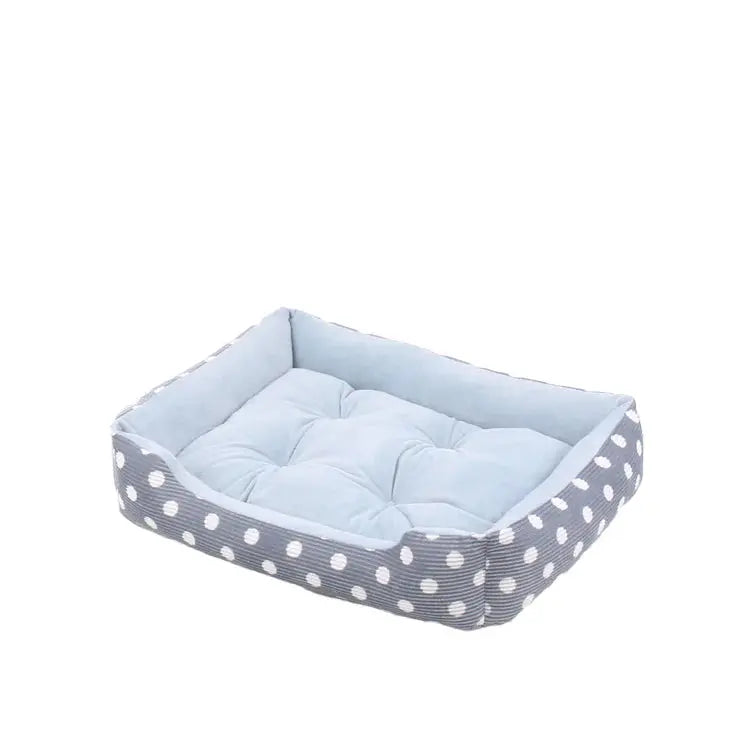 All-Season Comfort Dog Bed - Puck's