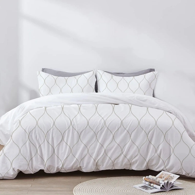 Amara - 3 Piece Crewel Embroidered Duvet Set | Linen Cotton Mix | - Puck's