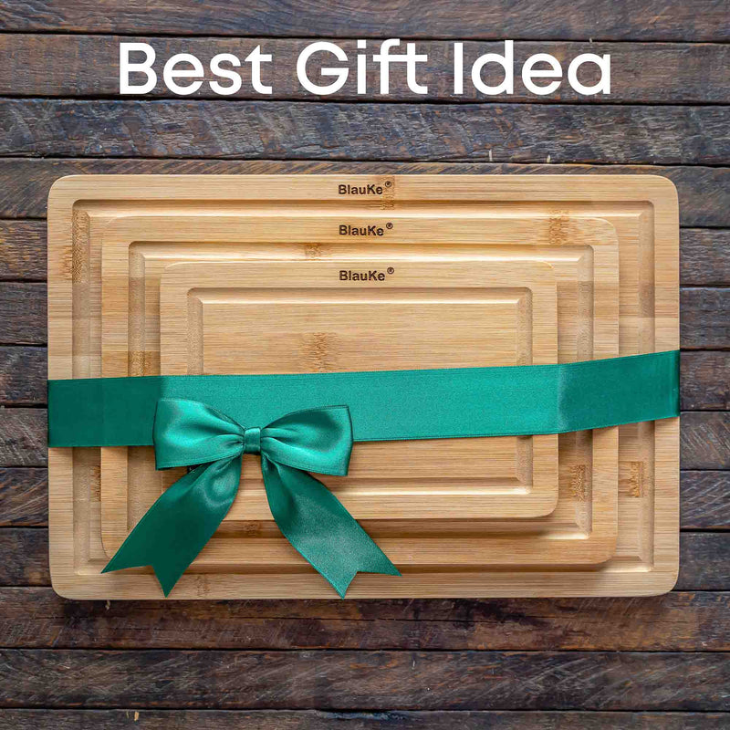 Wooden Cutting Boards for Kitchen with Juice Groove and Handles - Puck's
