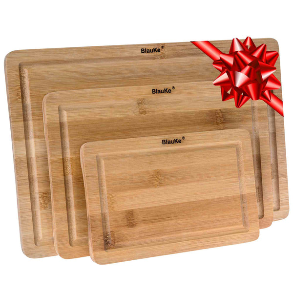 Wooden Cutting Boards for Kitchen with Juice Groove and Handles - Puck's