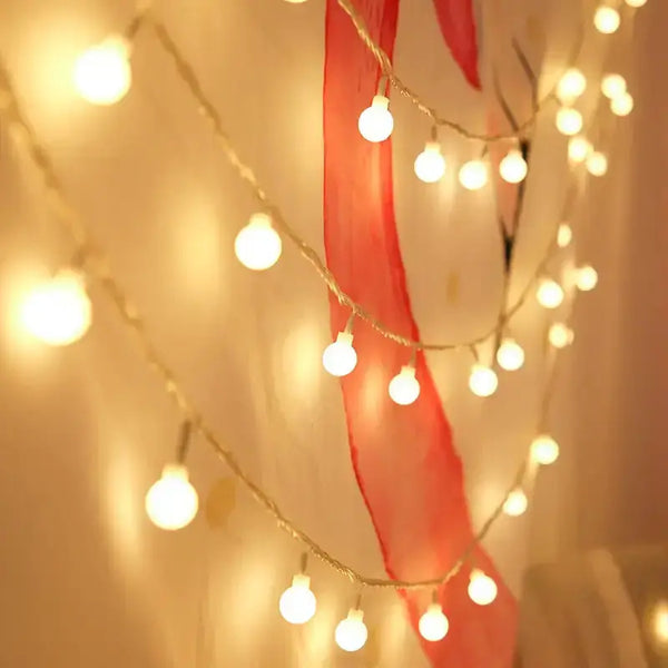 Battery Powered LED Lights - Puck's