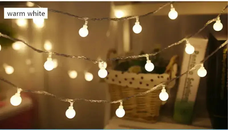 Battery Powered LED Lights - Puck's