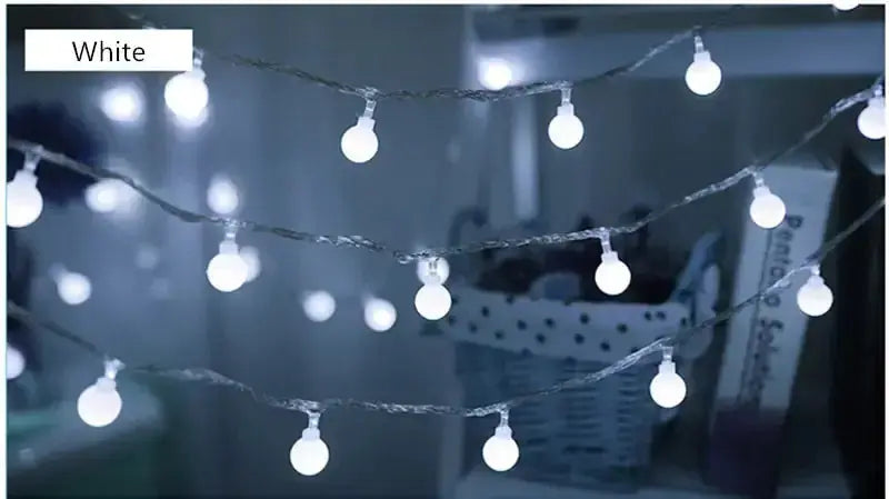 Battery Powered LED Lights - Puck's