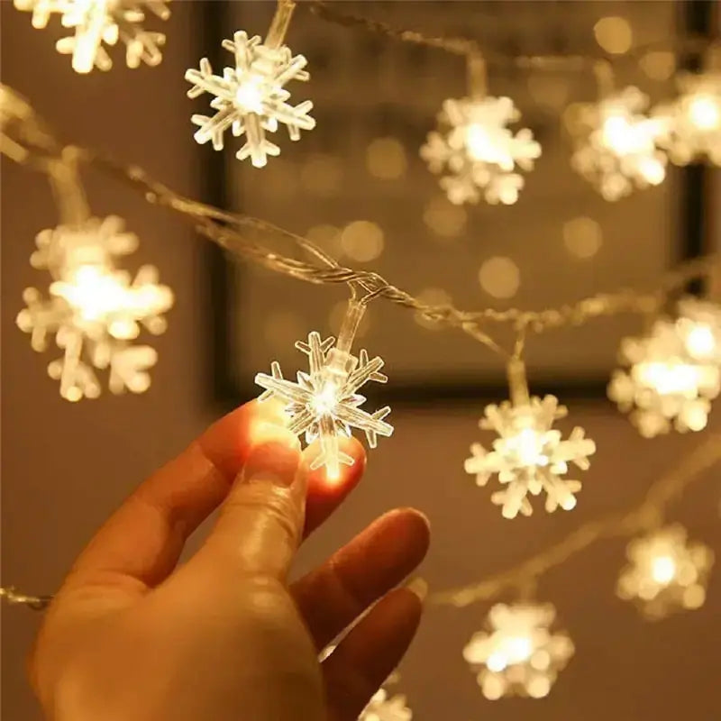 Battery Powered LED Lights - Puck's