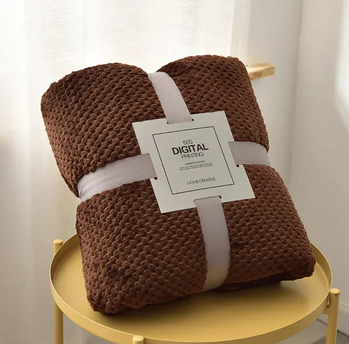 Cozy Coral Fleece Sofa Blanket - Puck's