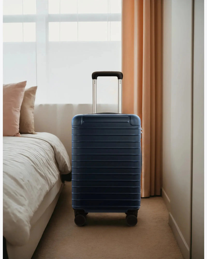Carry on Luggage for Airplane 20-Inch - Hardside Luggage Lightweight for Adult Teen - Puck's