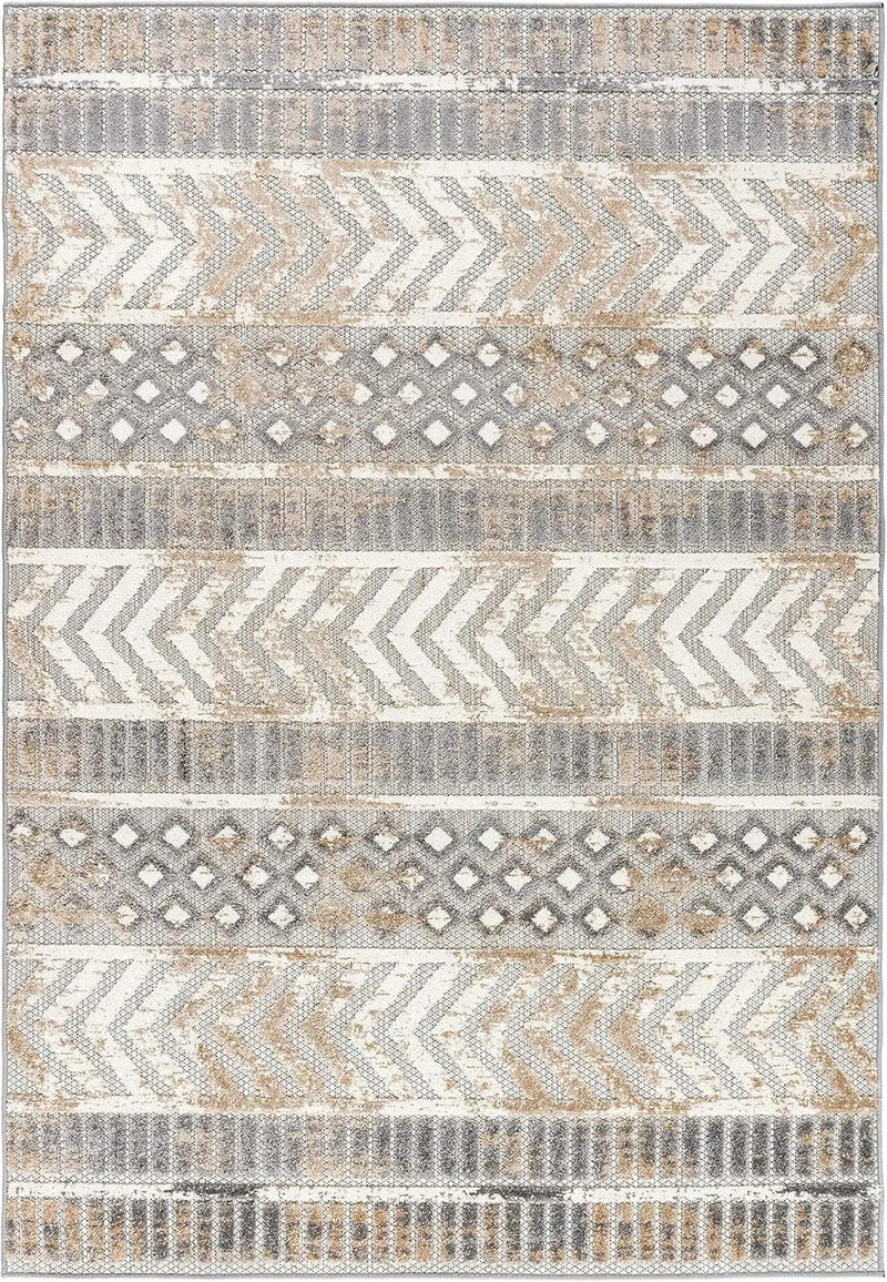 Distressed Geometric Indoor/Outdoor Area Rug 7'10" X 10' Beige - Puck's