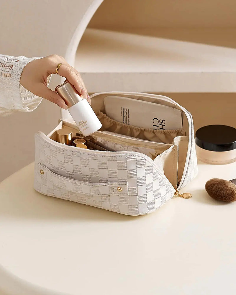 EACHY Travel Makeup Bag,Large Capacity Cosmetic Bags for Women,Waterproof Portable Pouch Open Flat Toiletry Bag Make up Organizer with Divider and Handle Medium BA-White - Puck's