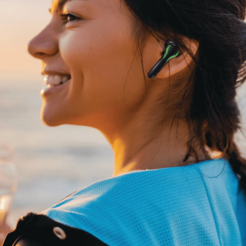 Emerson True Wireless Gaming Earbuds with Charging Case and Taking - Puck's