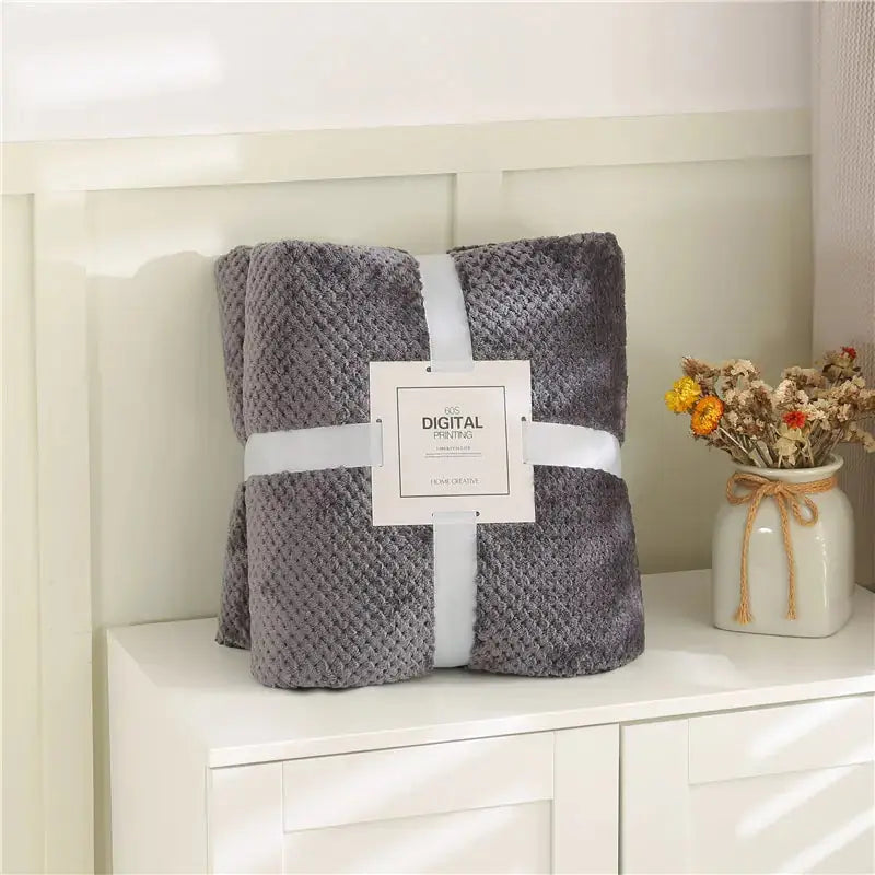 Fluffy Plaid Winter Bed Blankets - Puck's