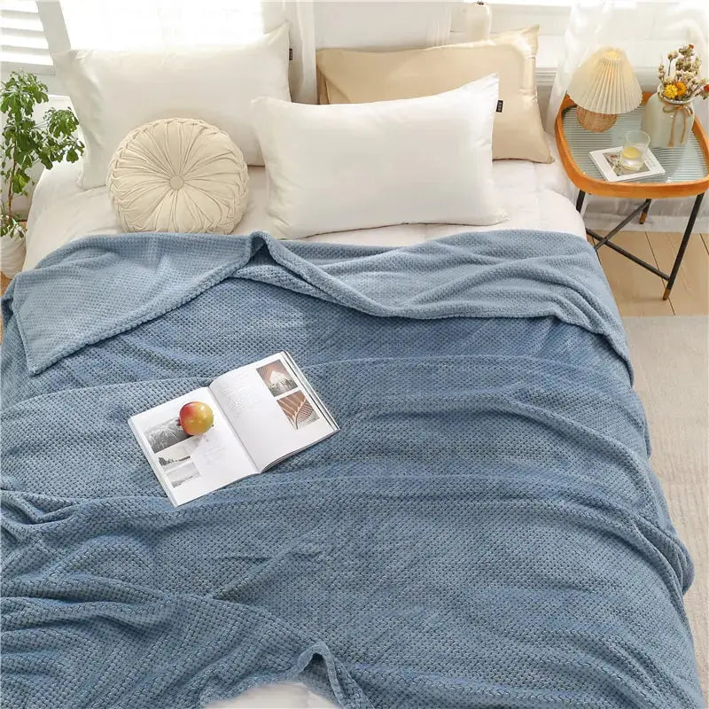 Fluffy Plaid Winter Bed Blankets - Puck's