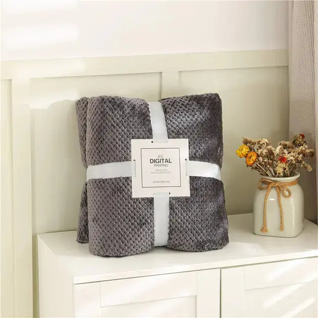 Fluffy Plaid Winter Bed Blankets - Puck's