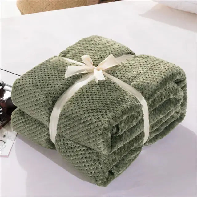 Fluffy Plaid Winter Bed Blankets - Puck's