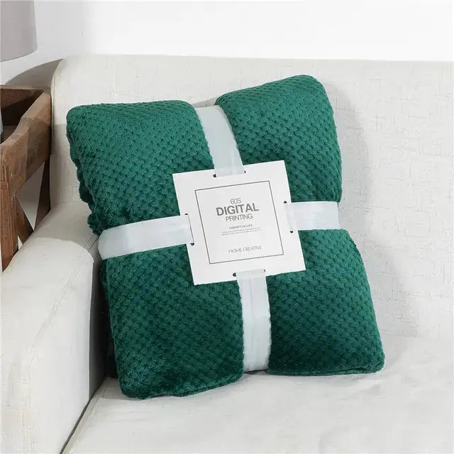 Fluffy Plaid Winter Bed Blankets - Puck's