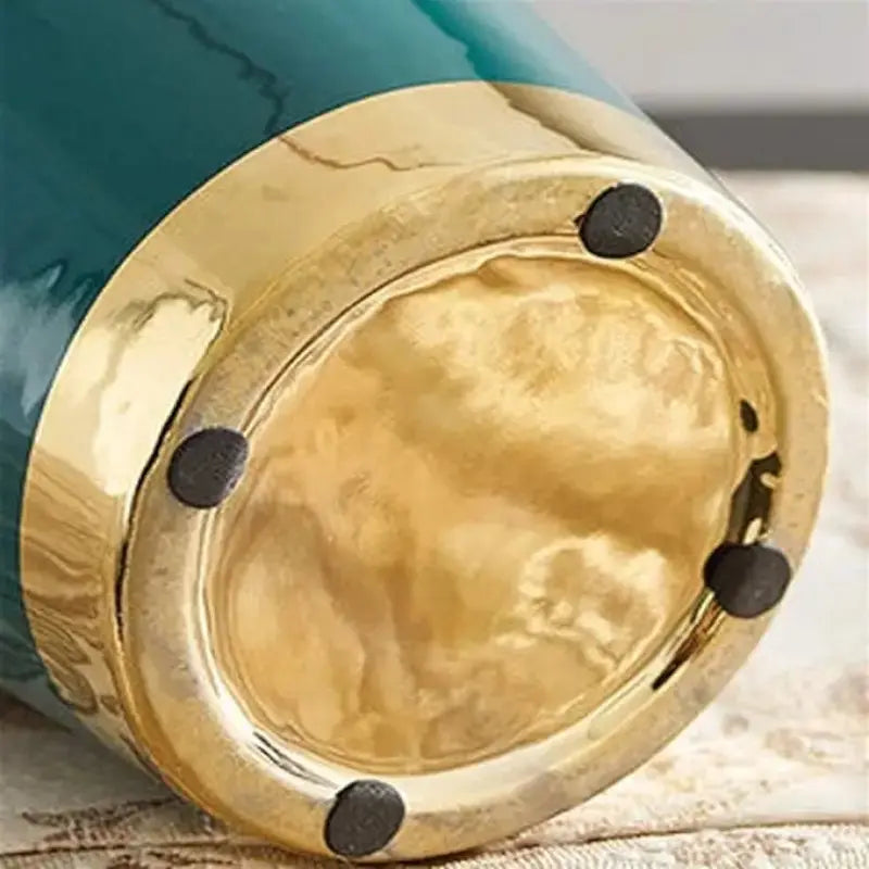 Green Ceramic Vase - Puck's