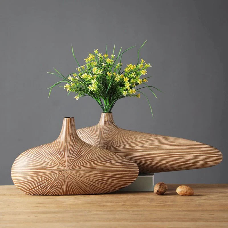 Njord Wood Vase Classic Resin Design - Puck's