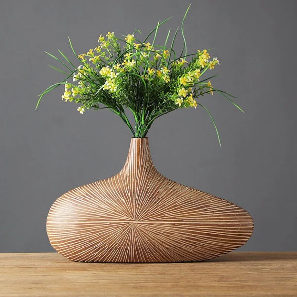 Njord Wood Vase Classic Resin Design - Puck's