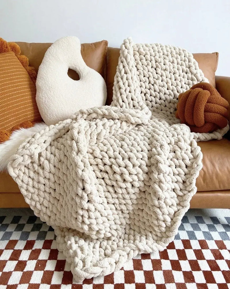 Handmade Beige Chunky Fluffy Knit Throw Blanket - Cozy and Soft - Puck's
