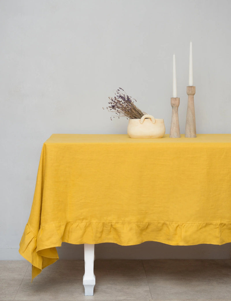 Honey  linen tablecloth with ruffles - Puck's