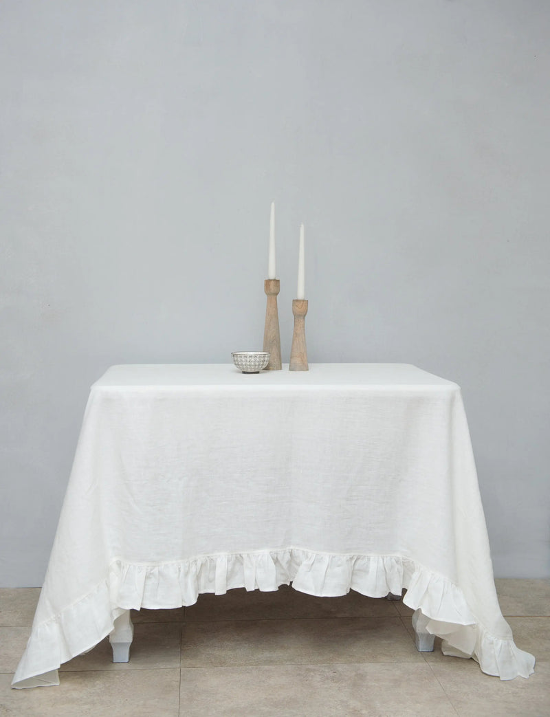 Honey  linen tablecloth with ruffles - Puck's