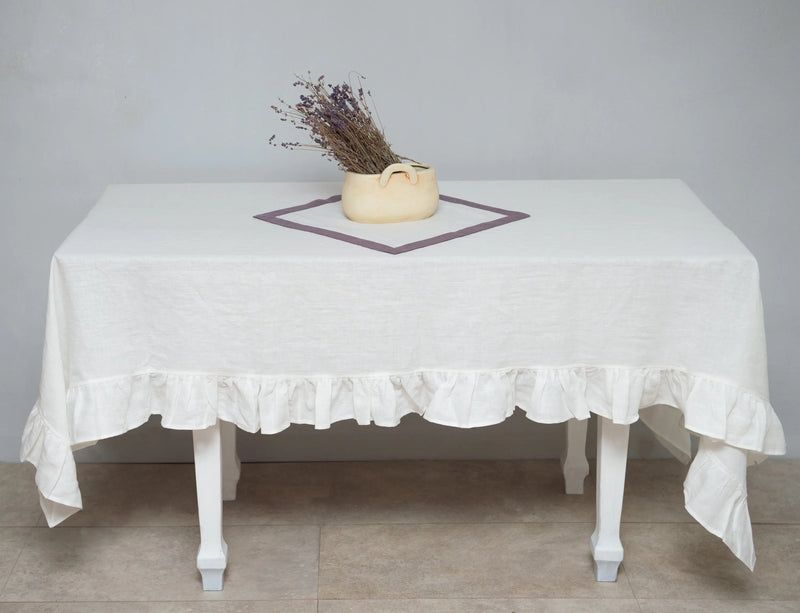 Honey  linen tablecloth with ruffles - Puck's