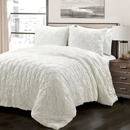 King Size Soft Pleated Cotton 3 Piece Comforter Set White - Puck's