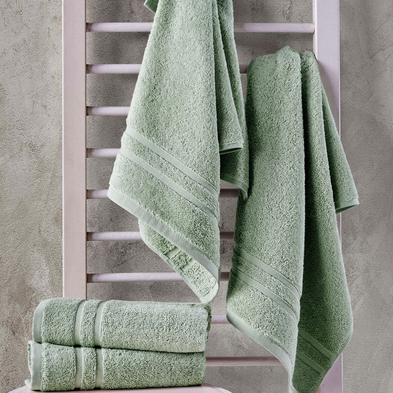 Light Green Luxury Hand Towels, 16' X 29', 100% Turkish Cotton, Quick Dry, High Absorbent, Low Lint, Set of 4, Soft Bathroom Towels, Hotel Quality, Gym Towel, Eco Friendly - Puck's