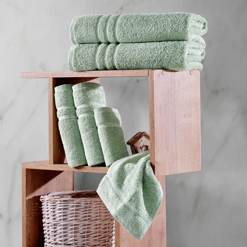 Light Green Luxury Hand Towels, 16' X 29', 100% Turkish Cotton, Quick Dry, High Absorbent, Low Lint, Set of 4, Soft Bathroom Towels, Hotel Quality, Gym Towel, Eco Friendly - Puck's