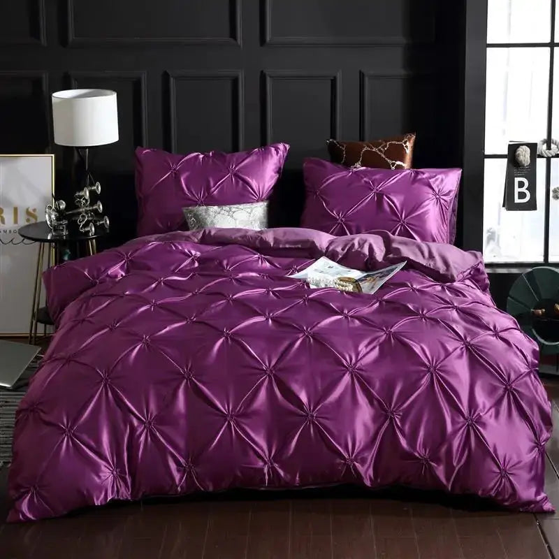 Luxury Silk Bedding Set - Puck's