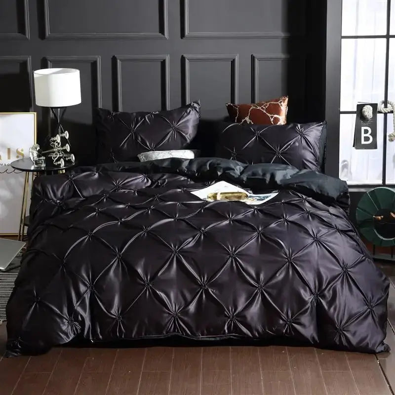 Luxury Silk Bedding Set - Puck's