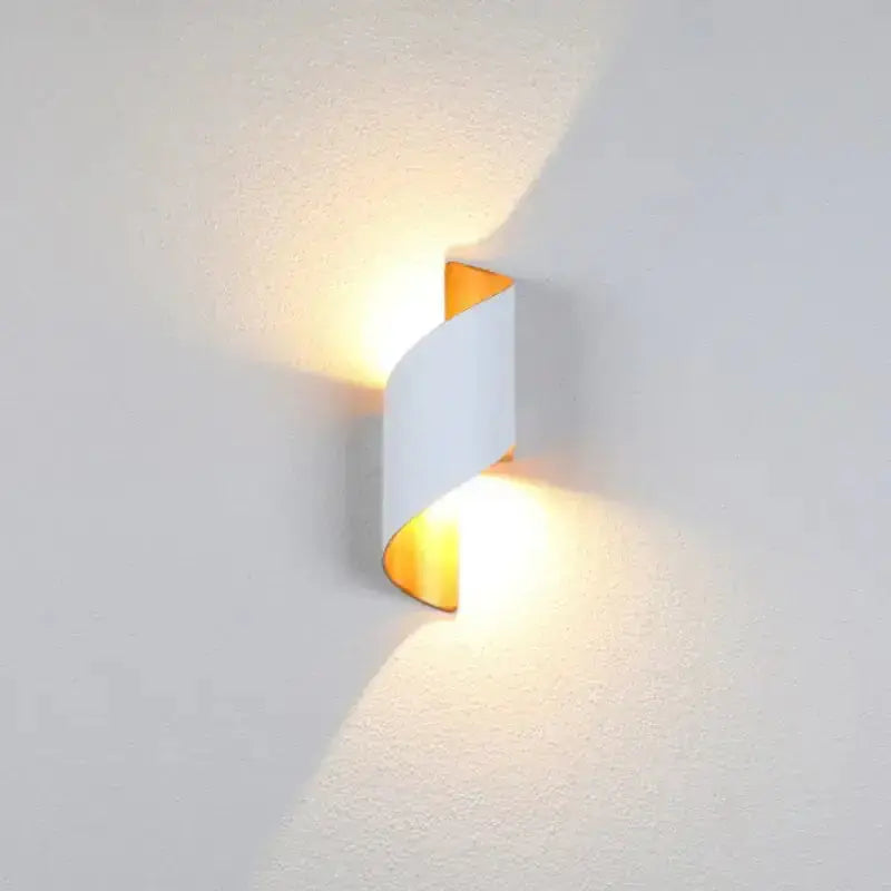 Marta LED Waterproof Outdoor Lighting - Puck's