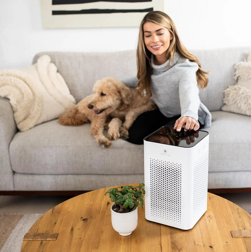 Medify MA-25 Air Purifier with True HEPA H13 Filter | 825 Ft² Coverage in 1Hr for Allergens, Smoke, Wildfires, Odors, Pollen, Pet Dander | Quiet 99.9% Removal to 0.1 Microns | White, 1-Pack - Puck's