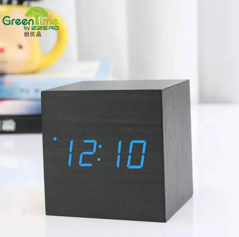 Minimalist Sound-Sensitive Wooden Digital Clock - Puck's