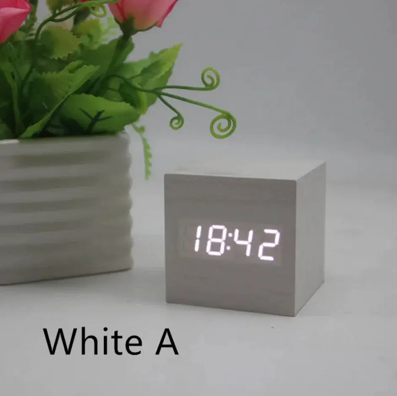 Minimalist Sound-Sensitive Wooden Digital Clock - Puck's